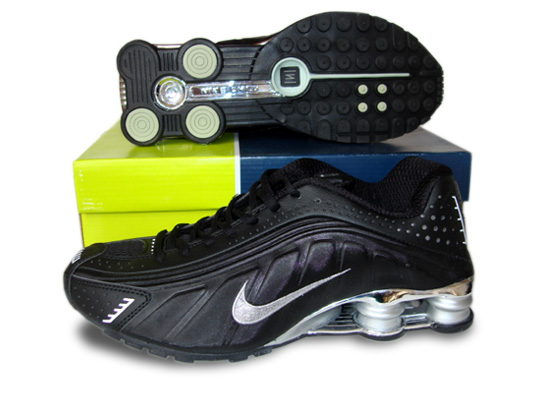 Mens Nike Shox R4 Shoes Black Silver