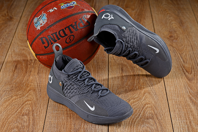 kd all black shoes