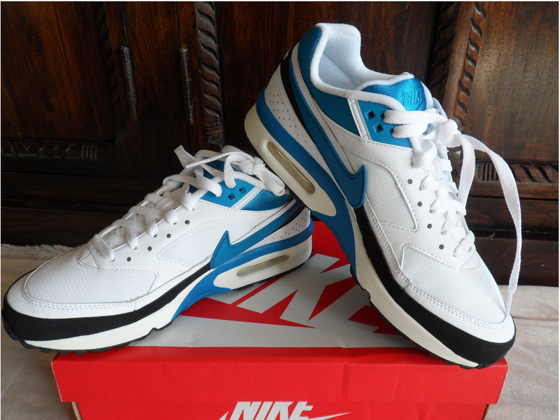 2016 Nike Air Max BW White Blue Black 2016 Nike Air Max BW White Blue Black