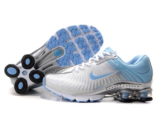 baby blue nike shox