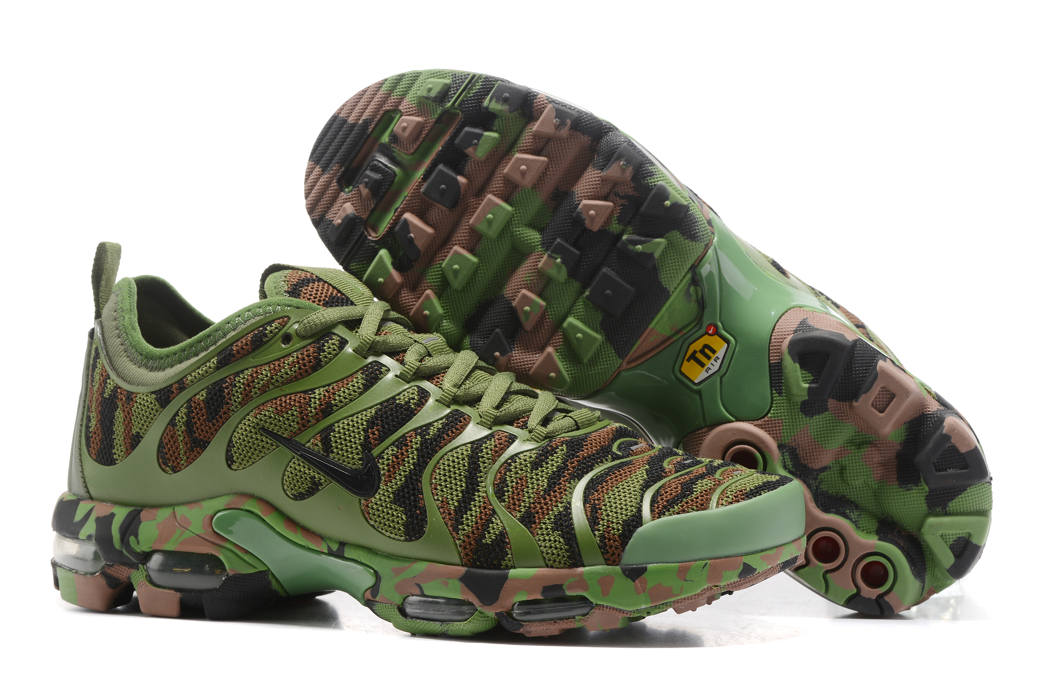 Nike Air Max Plus TN Camo Army Green Shoes - Click Image to Close