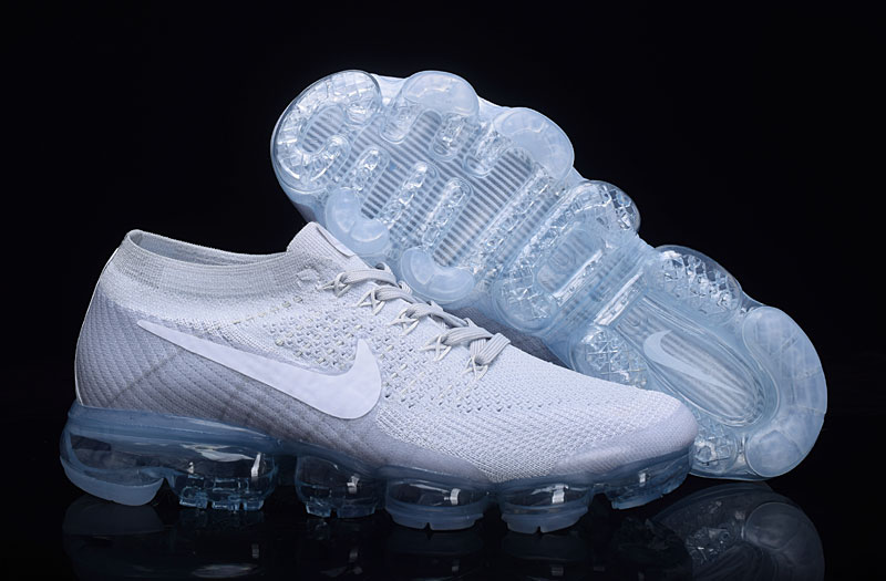 2017 Nike Air VaporMax Flyknit White Blue Sole