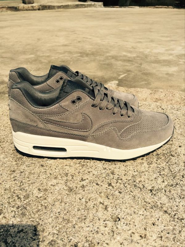 Nike LAB Air Max 1 Deluxe Grey White Shoes