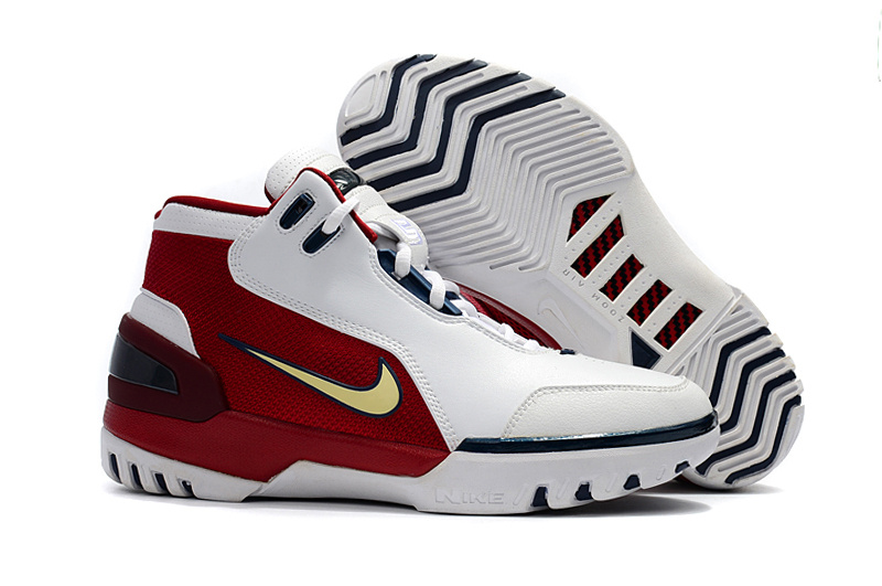 Nike LeBron 1 Retro