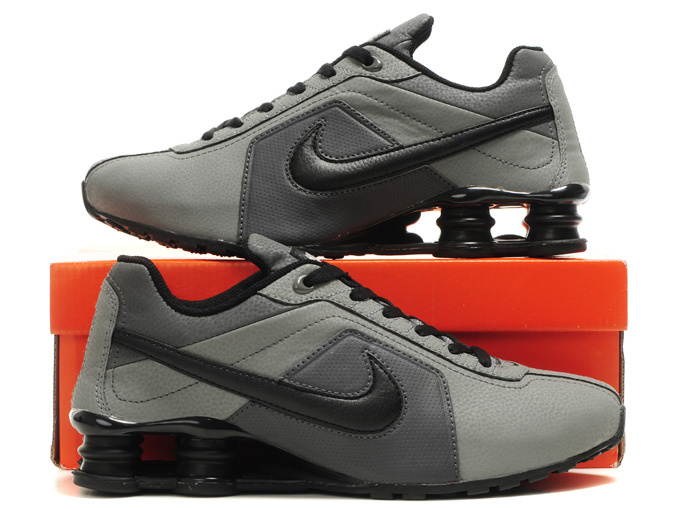 Nike Shox R4 Grey Black Black Big Swoosh