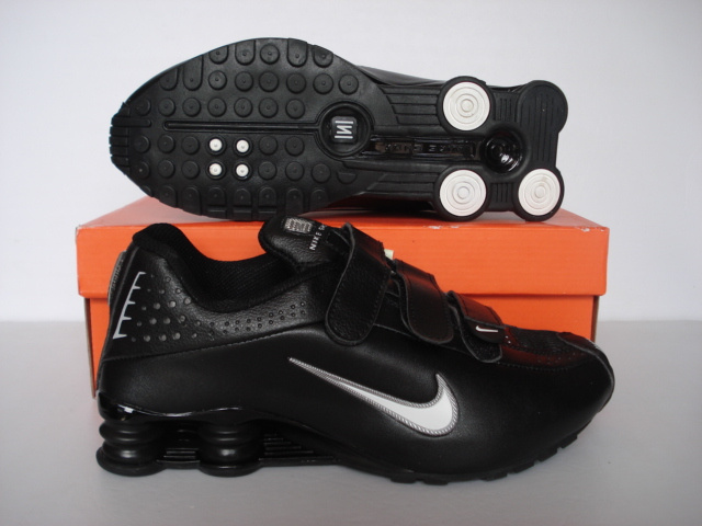 Nike Shox R4 Magic Button Black White Shoes