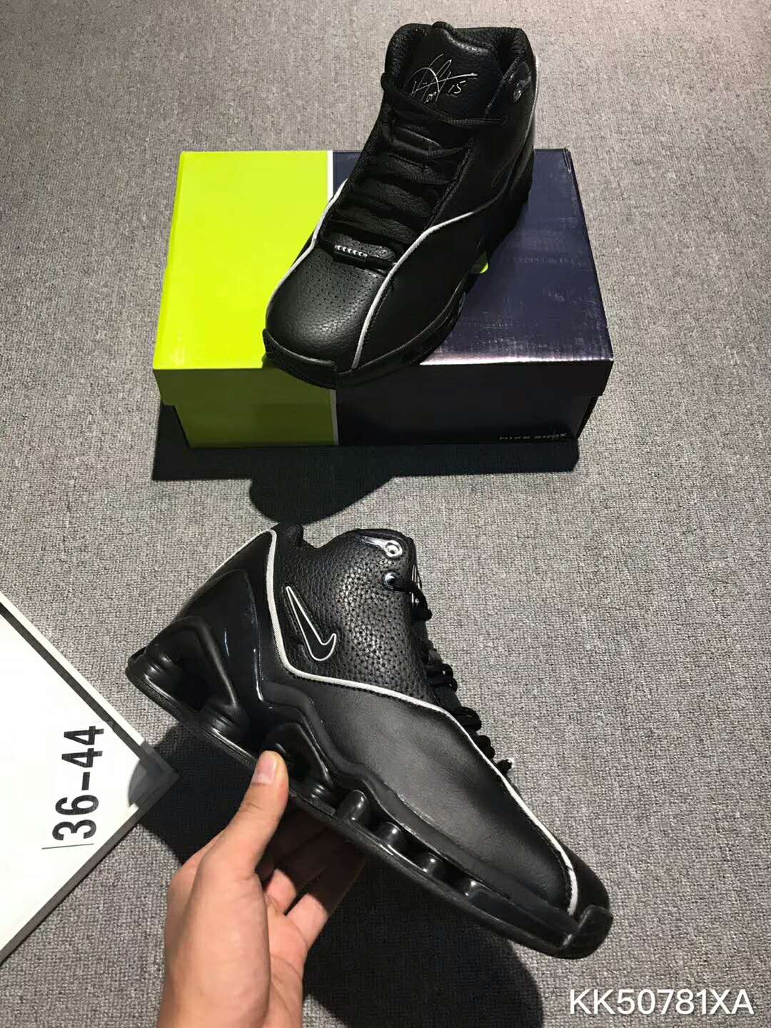 Nike Vince Carter All Black Basketball Shoes