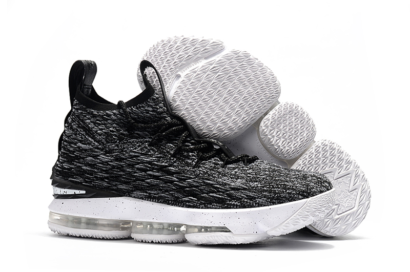 lebron 15 shoes 2018